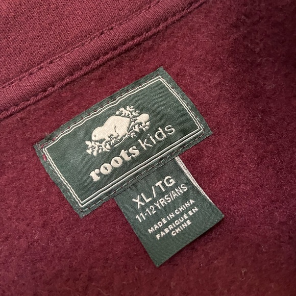 Roots size xl kids long collared half zip burgundy and white sweater - Picture 2 of 3